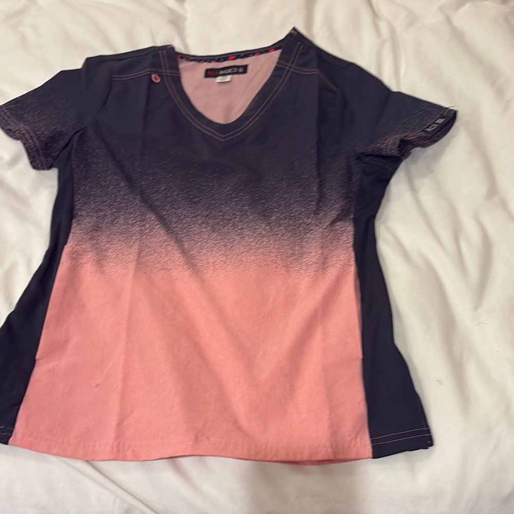 Gradient Pink and Black Women's Top